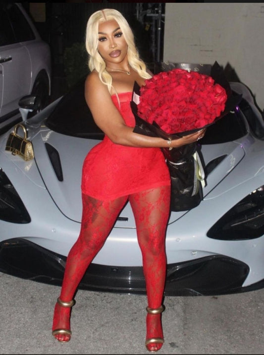 Ms. Popular Lace Dress